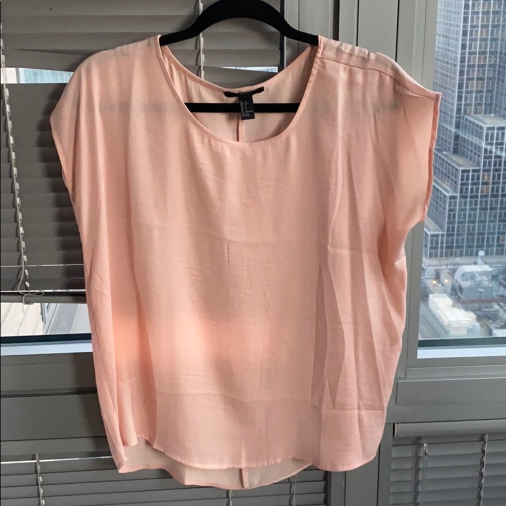 Batwing Satin Tops Size S in Blush and Black